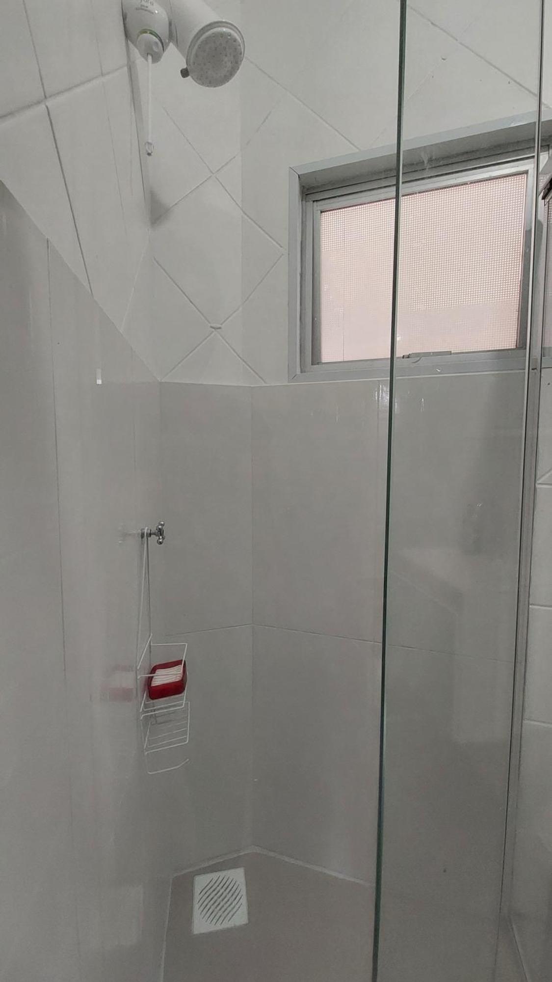 Apto 2 Quartos Com Ar A 200m Da
